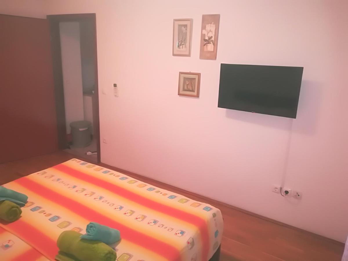 Apartments Mihic Makarska Eksteriør billede