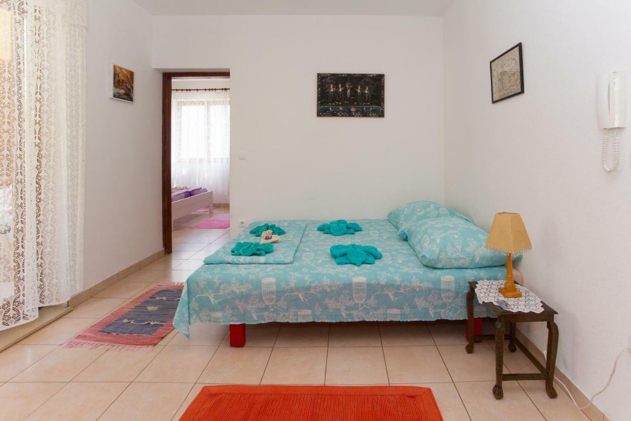 Apartments Mihic Makarska Eksteriør billede