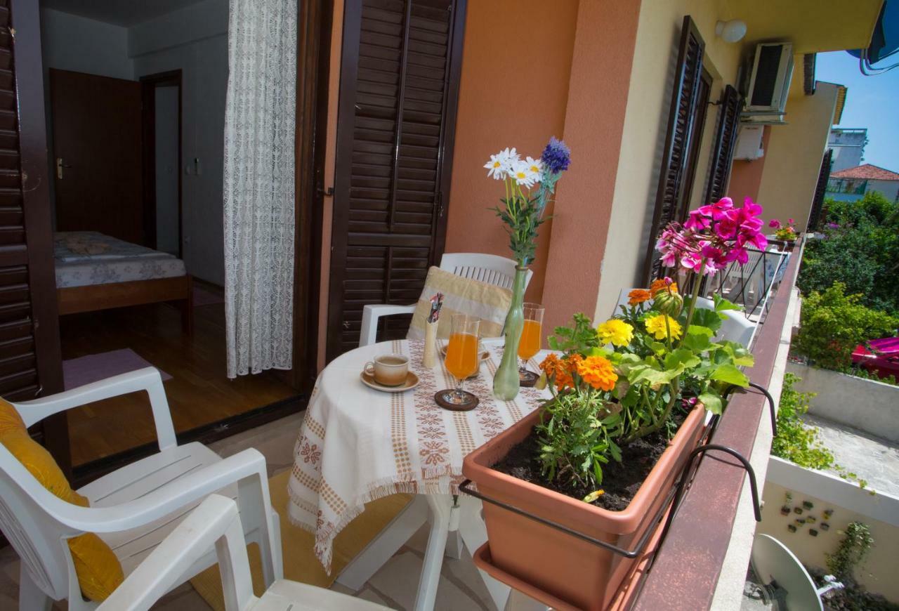 Apartments Mihic Makarska Eksteriør billede