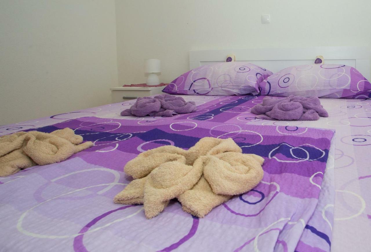 Apartments Mihic Makarska Eksteriør billede