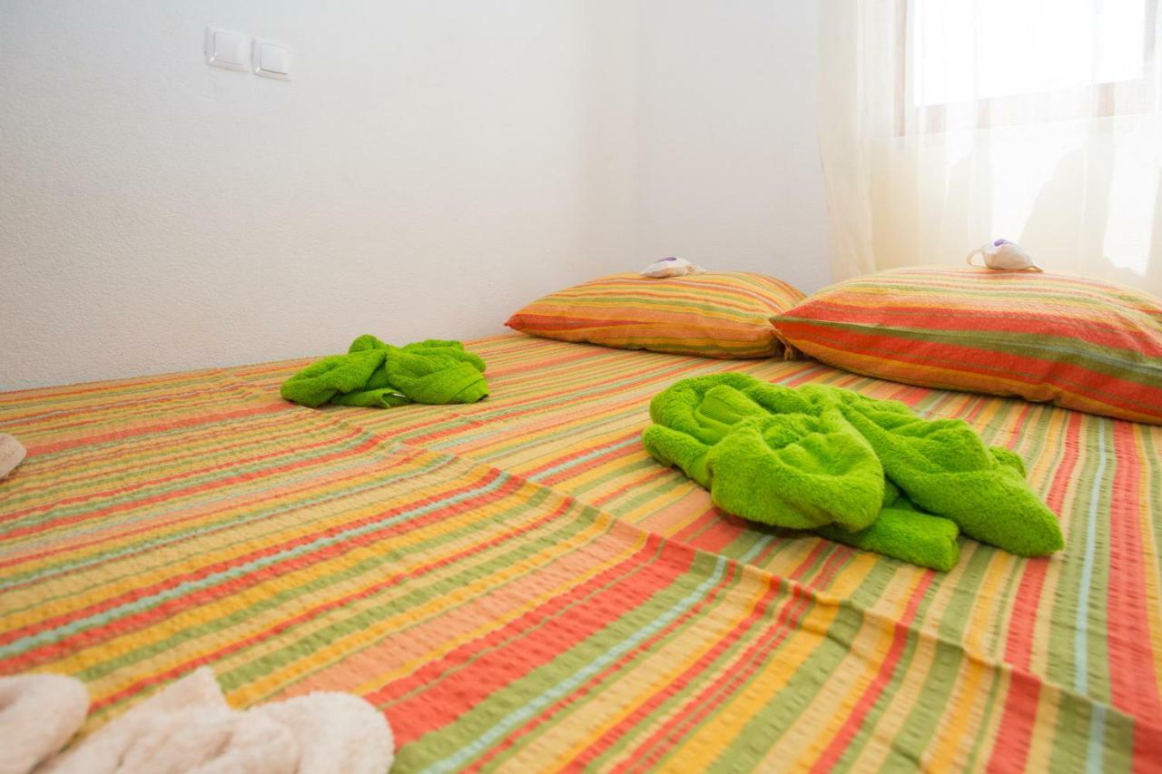 Apartments Mihic Makarska Eksteriør billede