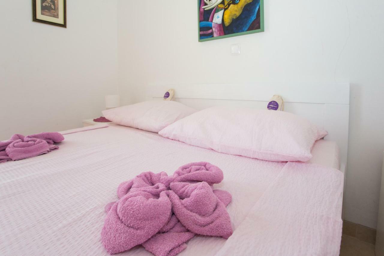 Apartments Mihic Makarska Eksteriør billede